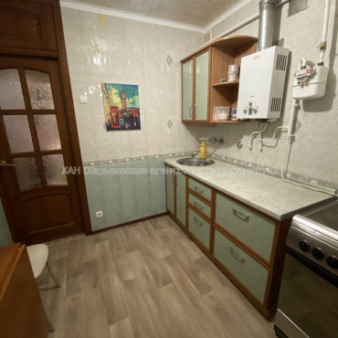 Продам квартиру, Проскуры ул. , 3  ком., 60 м², капитальный ремонт 