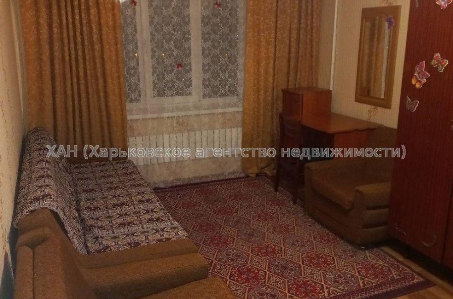 Продам квартиру, Гвардейцев Широнинцев ул. , 1  ком., 21 м², косметический ремонт 