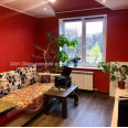 Продам квартиру, Защитников Неба ул. , 3  ком., 68 м², капитальный ремонт 