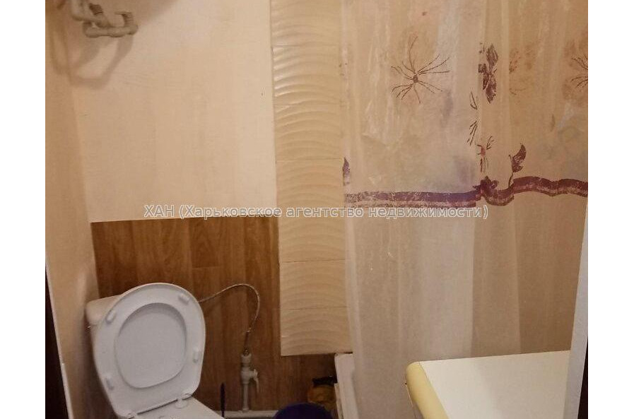 Сдам квартиру, Драгоманова ул. , 1  ком., 22 м², капитальный ремонт 