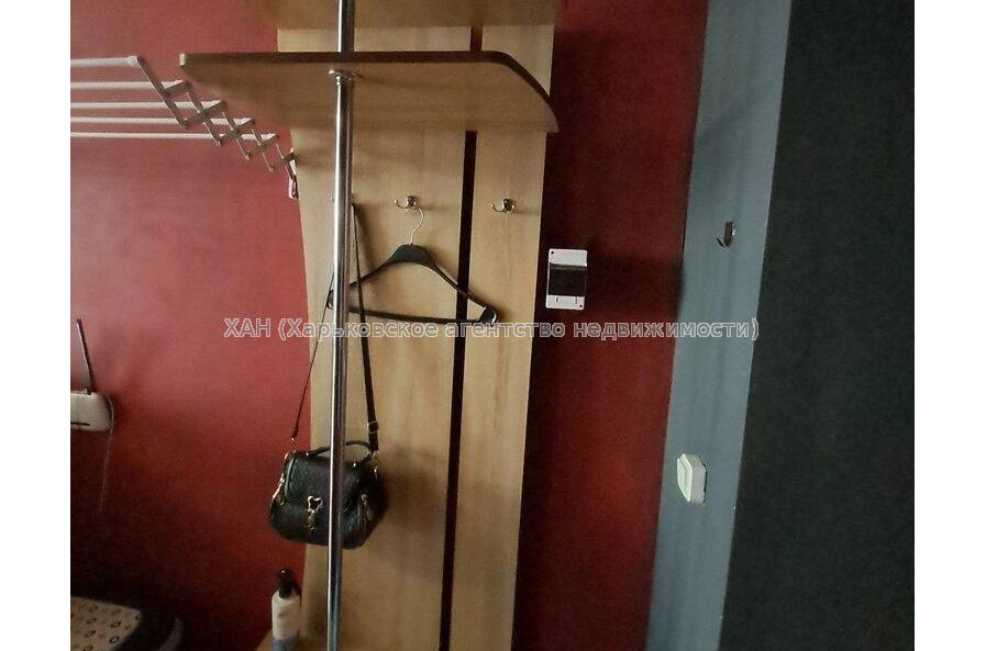 Сдам квартиру, Драгоманова ул. , 1  ком., 22 м², капитальный ремонт 
