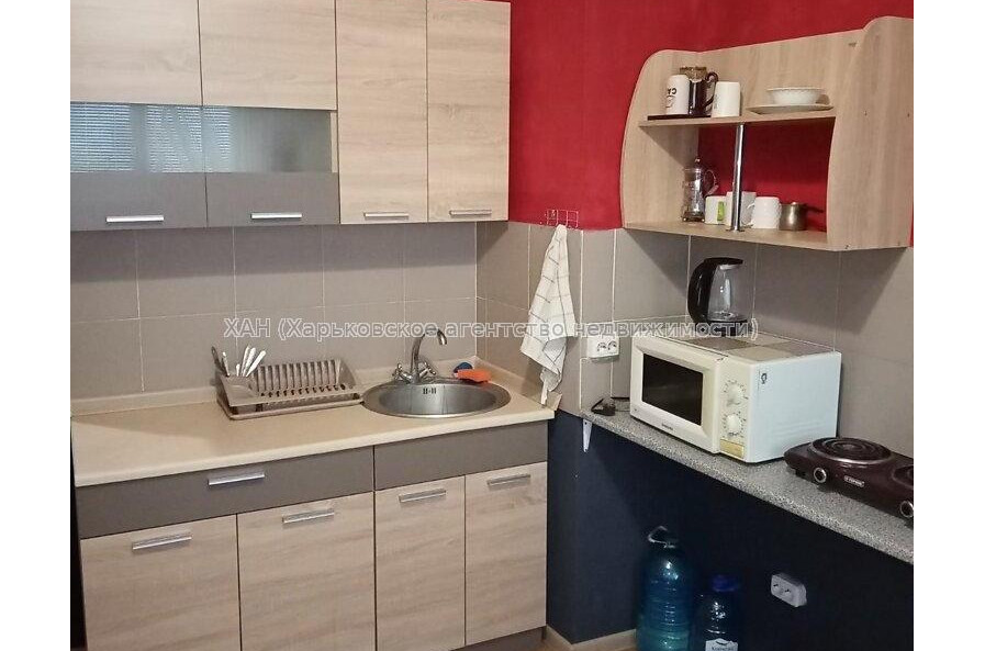Сдам квартиру, Драгоманова ул. , 1  ком., 22 м², капитальный ремонт 