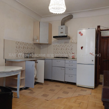 Сдам квартиру, Мира ул. , 8 , 1  ком., 50 м², косметический ремонт 