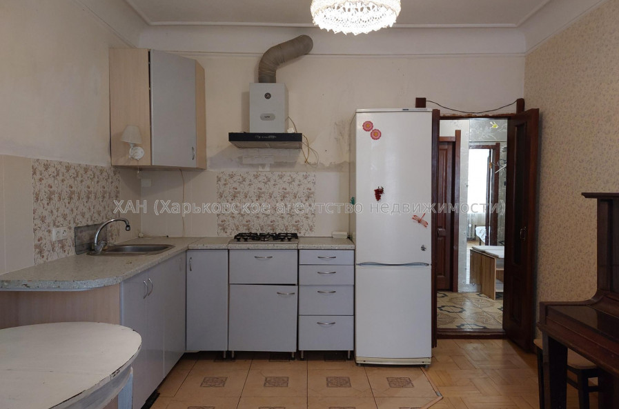Сдам квартиру, Мира ул. , 8 , 1  ком., 50 м², косметический ремонт 