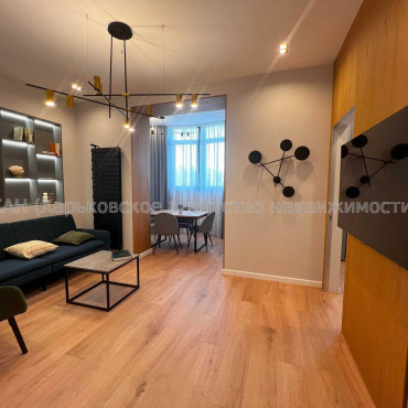 Продам квартиру, Ботаническая ул. , 2  ком., 50 м², авторский дизайн 