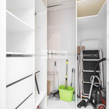 Продам квартиру, Ботаническая ул. , 2  ком., 50 м², авторский дизайн 