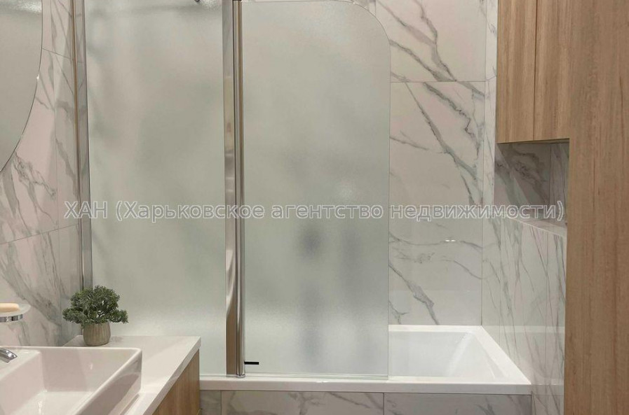 Продам квартиру, Ботаническая ул. , 2 , 2  ком., 50 м², авторский дизайн 