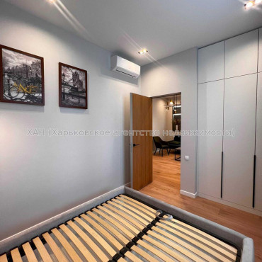 Продам квартиру, Ботаническая ул. , 2  ком., 50 м², авторский дизайн 