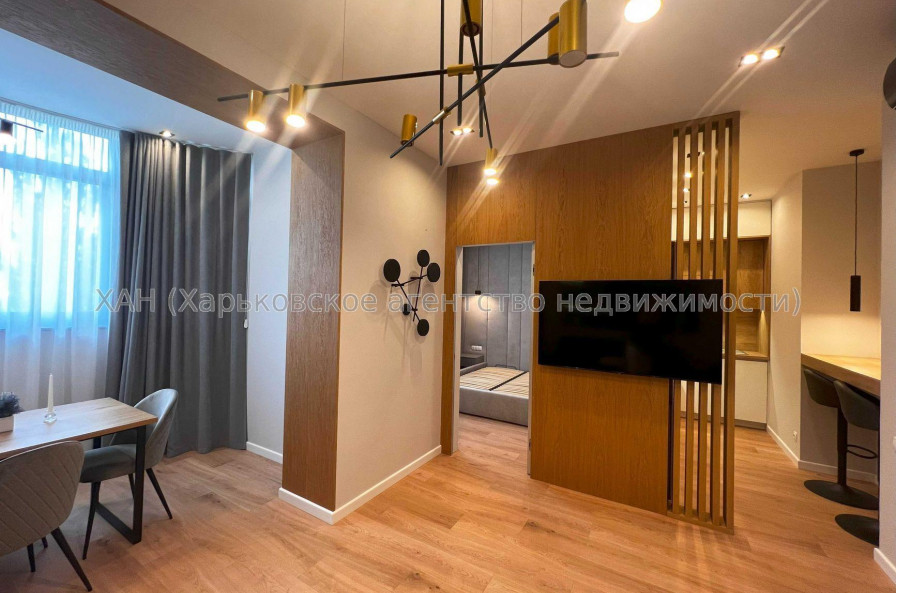 Продам квартиру, Ботаническая ул. , д. 2 , 2  ком., 50 м², авторский дизайн 