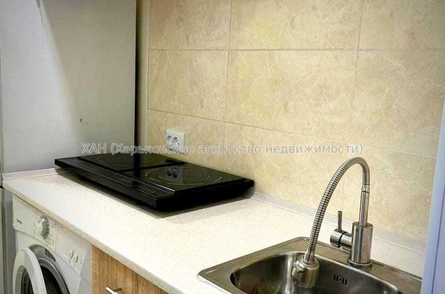 Продам квартиру, Дидро ул. , 1  ком., 15 м², капитальный ремонт 