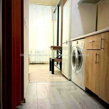 Продам квартиру, Дидро ул. , 1  ком., 15 м², капитальный ремонт 