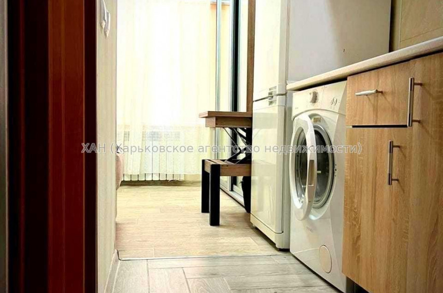 Продам квартиру, Дидро ул. , 1  ком., 15 м², капитальный ремонт 