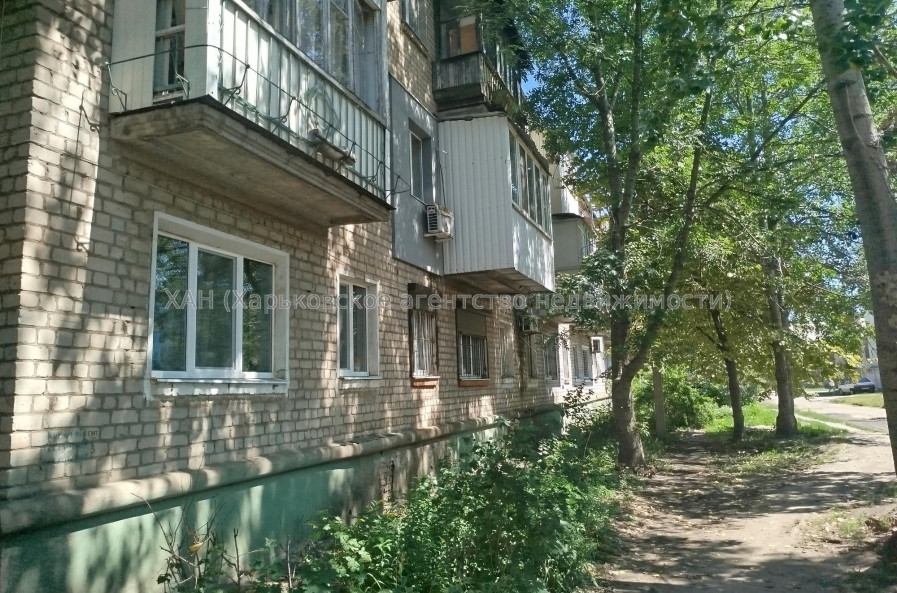 Продам квартиру, Щедрика пер. , 13 , 1 кім., 25 м², советский ремонт 