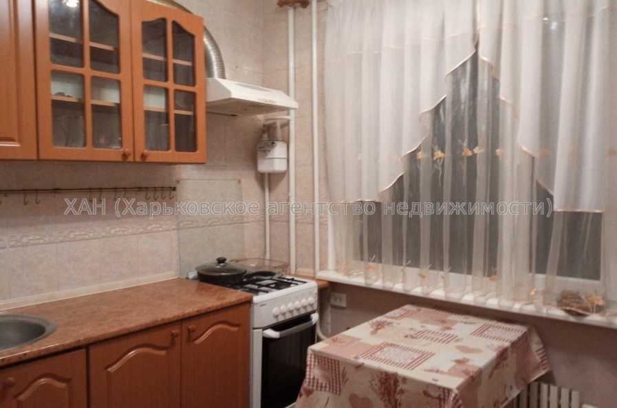 Продам квартиру, Тракторостроителей просп. , 3  ком., 65 м², капитальный ремонт 