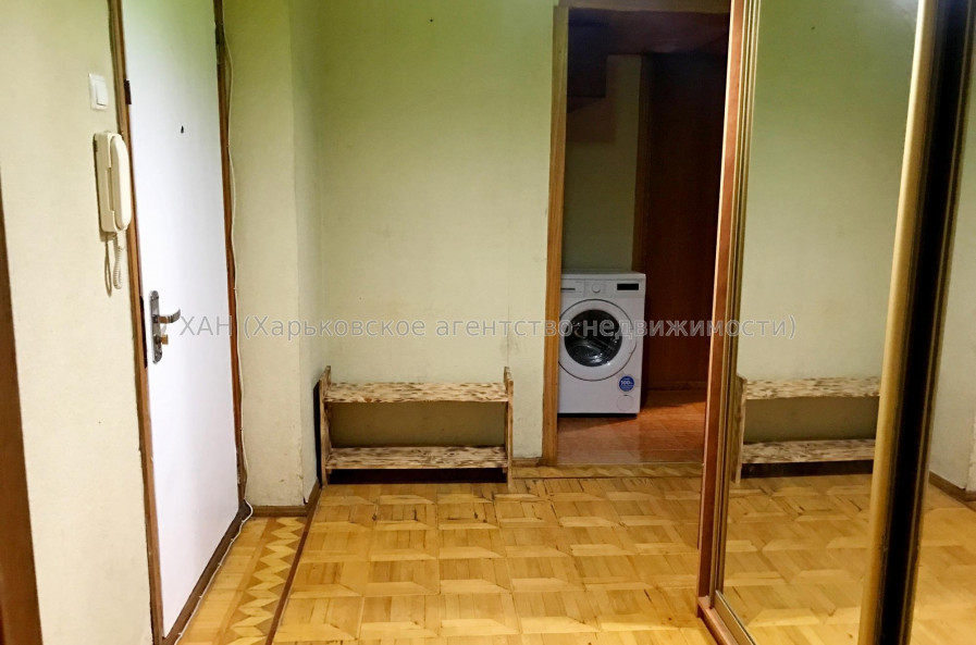Сдам квартиру, Светлая ул. , 21 , 2  ком., 44 м², советский ремонт 