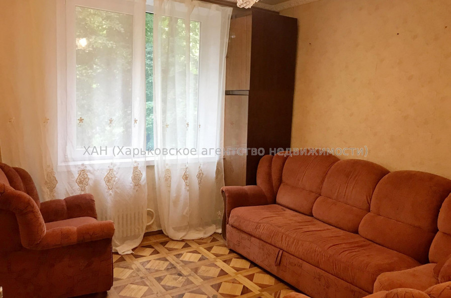 Сдам квартиру, Светлая ул. , 21 , 2  ком., 44 м², советский ремонт 