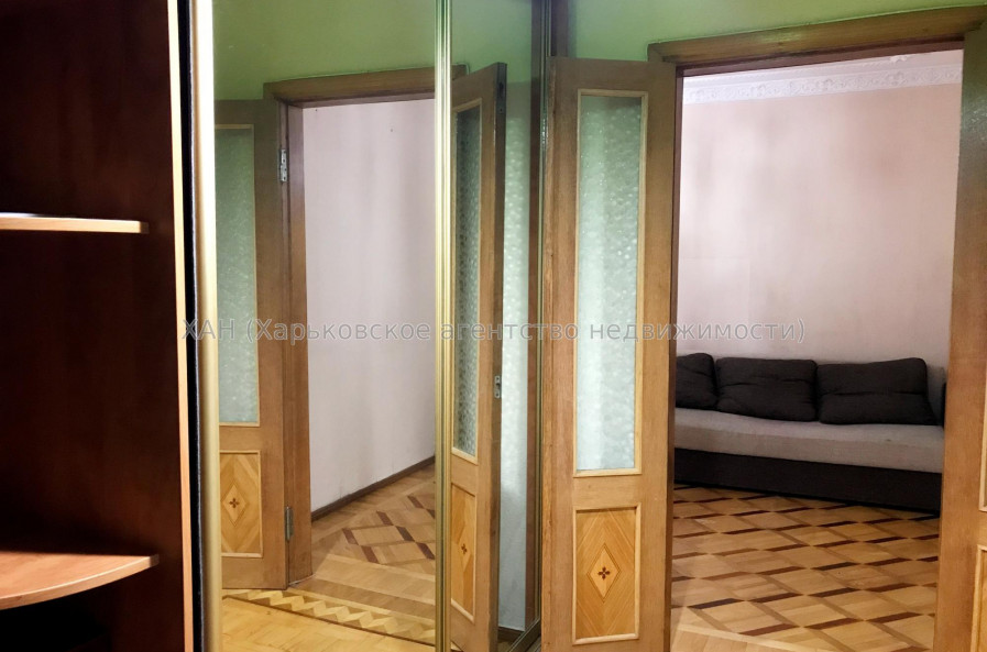 Сдам квартиру, Светлая ул. , 21 , 2  ком., 44 м², советский ремонт 