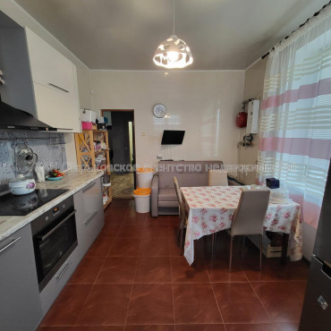 Продам будинок, Донская ул. , 142 м², 15 соток, капитальный ремонт 