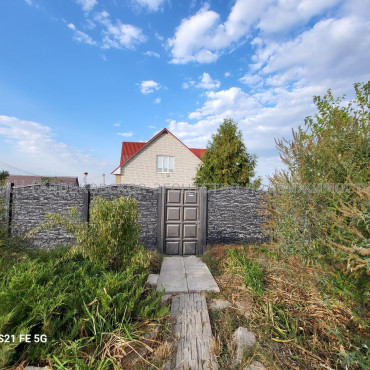 Продам будинок, Донская ул. , 142 м², 15 соток, капитальный ремонт 