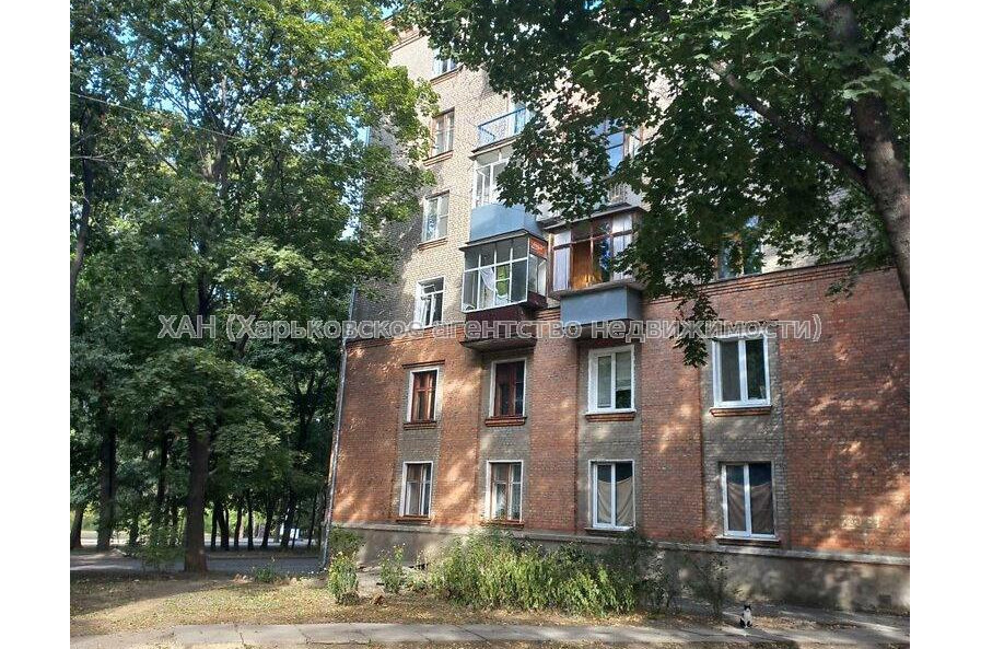 Продам квартиру, Дизельная ул. , 3  ком., 73 м², без ремонта 