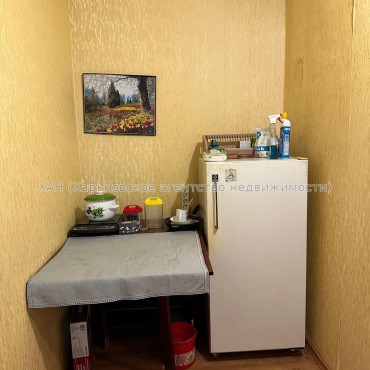 Продам квартиру, Отакара Яроша пер. , 1 кім., 17.80 м², косметический ремонт 