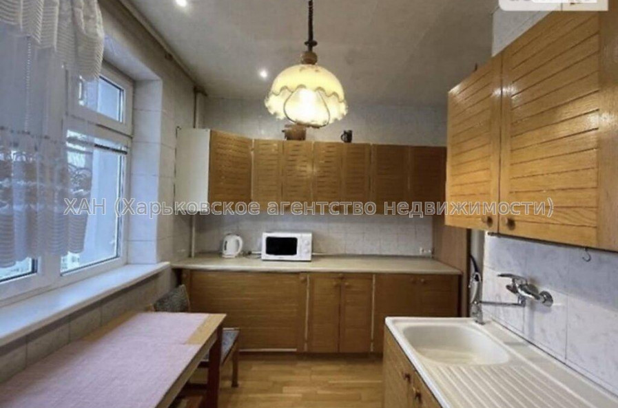 Продам квартиру, Садовый проезд , 2 кім., 52 м², евроремонт 