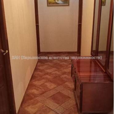Продам квартиру, Людвига Свободы просп. , 3 кім., 65 м², косметический ремонт 