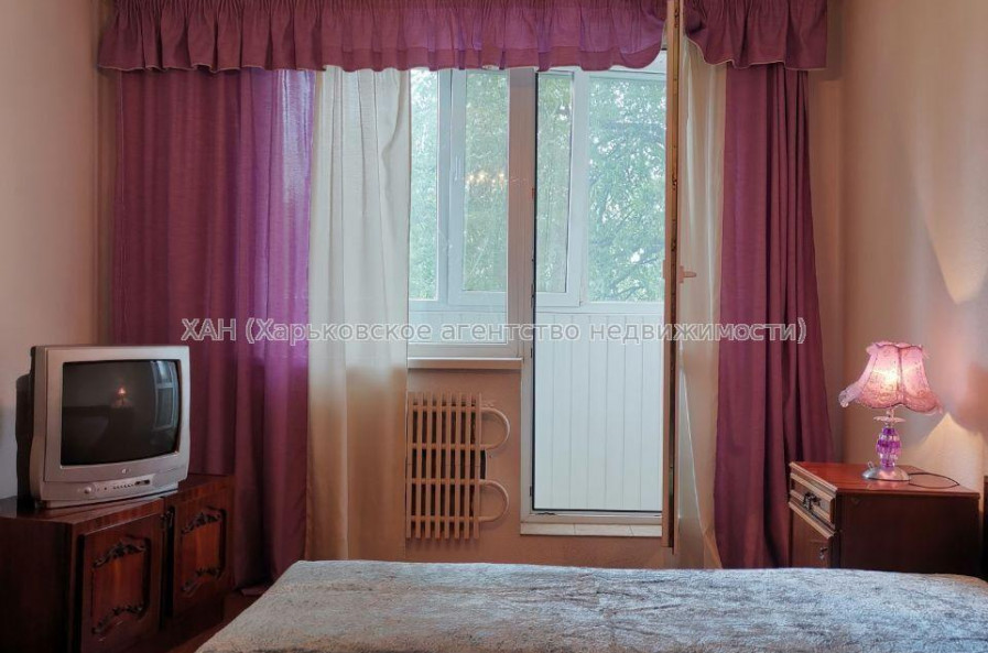 Продам квартиру, Людвига Свободы просп. , 3  ком., 65 м², косметический ремонт 