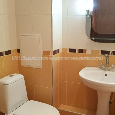 Продам квартиру, Людвига Свободы просп. , 3 кім., 65 м², косметический ремонт 