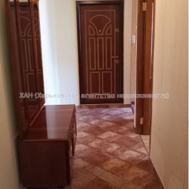 Продам квартиру, Людвига Свободы просп. , 3 кім., 65 м², косметический ремонт 