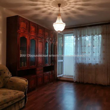 Продам квартиру, Людвига Свободы просп. , 3 кім., 65 м², косметический ремонт 