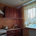 Продам квартиру, 3 кім., 65 м², косметический ремонт 