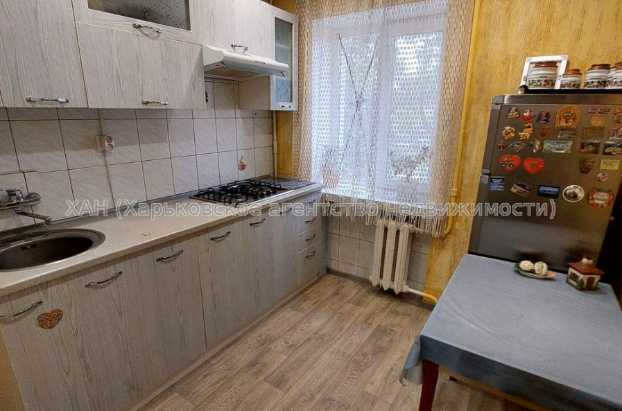 Продам квартиру, 23 Августа пер. , 1 кім., 29.70 м², капитальный ремонт 