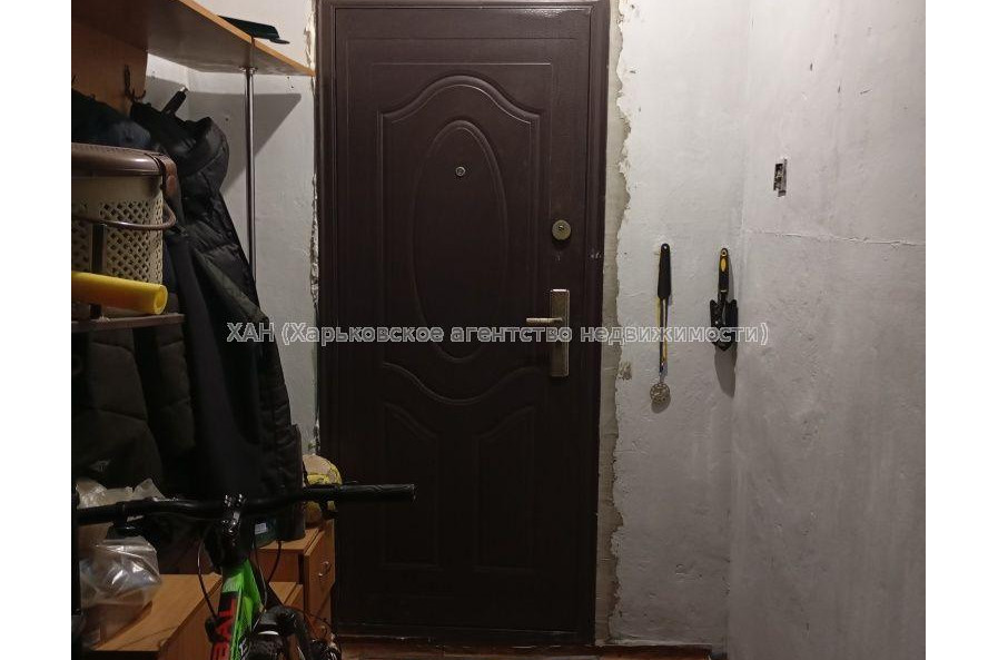 Продам квартиру, Клеверный пер. , 1 кім., 35 м², косметический ремонт 