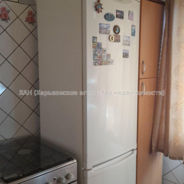 Продам квартиру, Александра Орлова ул. , 3 кім., 60 м², косметический ремонт 