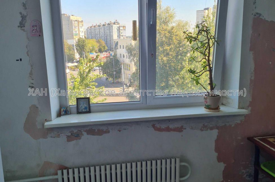 Продам квартиру, Юбилейный просп. , 1  ком., 33 м², без ремонта 