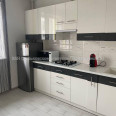 Продам квартиру, Дача 55 ул. , 1  ком., 42.20 м², евроремонт 