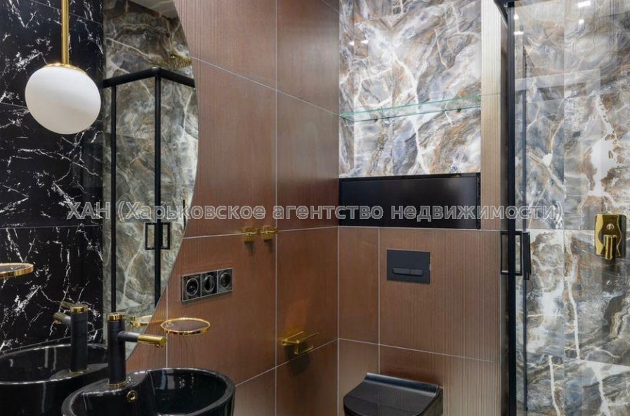 Продам квартиру, Павловская площ. , 2 кім., 41 м², авторский дизайн 