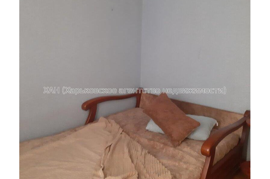 Продам квартиру, Кибальчича ул. , 2 кім., 45 м², советский ремонт 