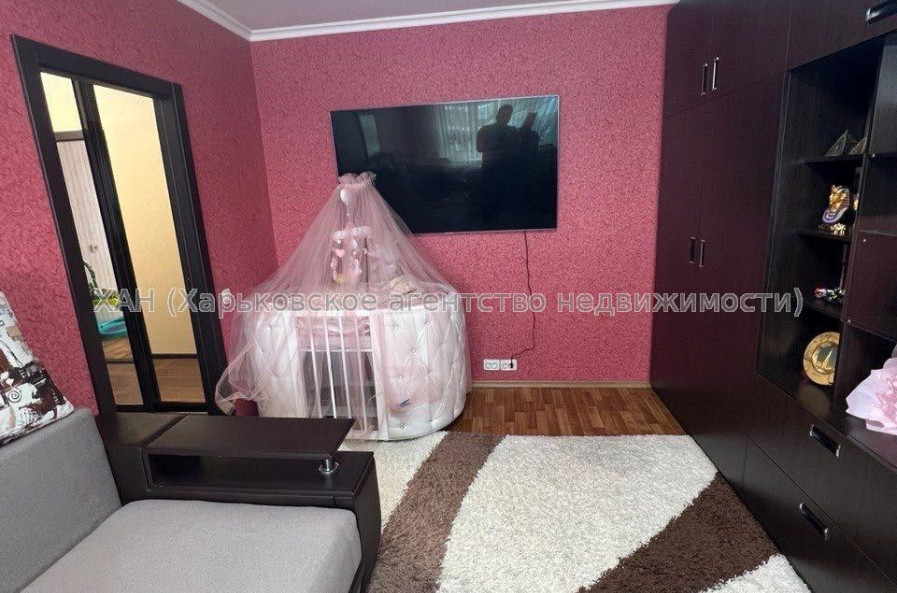 Продам квартиру, Пластичный пер. , 2 кім., 40 м², евроремонт 