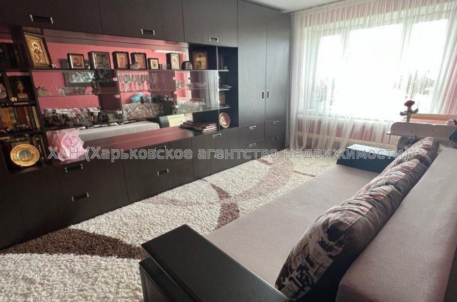 Продам квартиру, Пластичный пер. , 2 кім., 40 м², евроремонт 