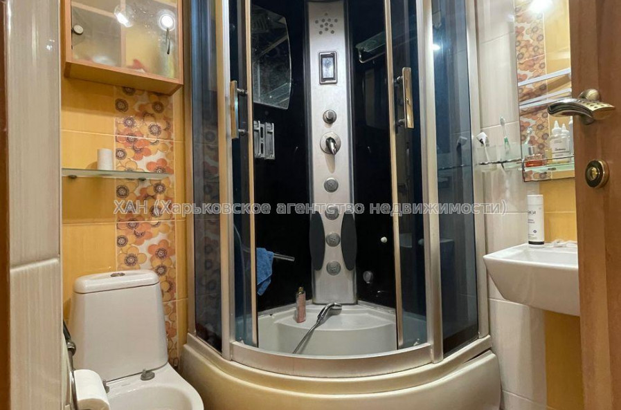 Продам квартиру, Науки просп. , 2  ком., 43 м², евроремонт 