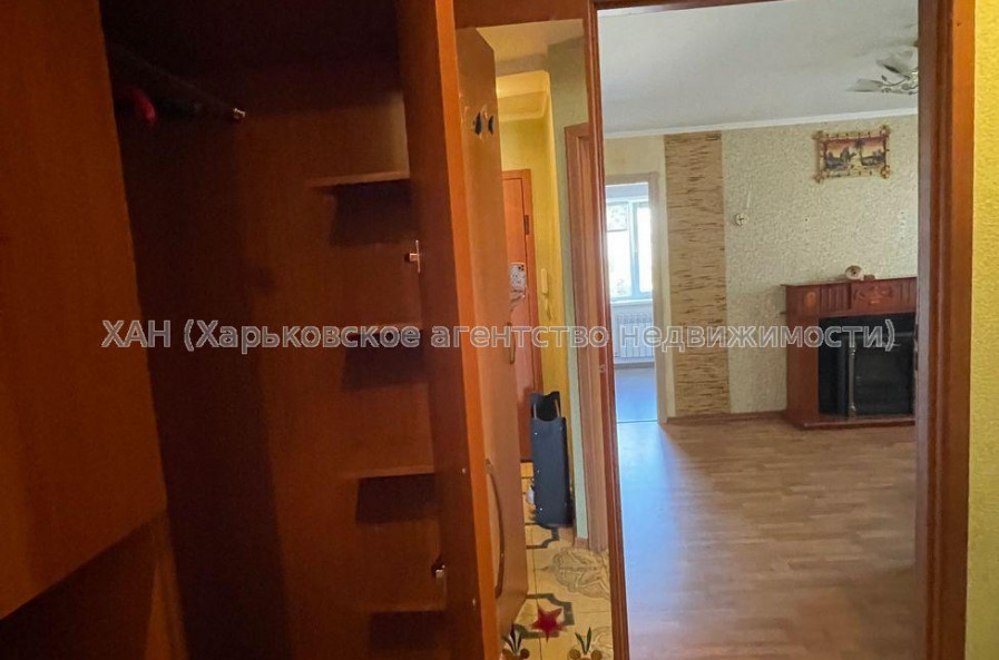 Продам квартиру, Науки просп. , 2 кім., 43 м², евроремонт 