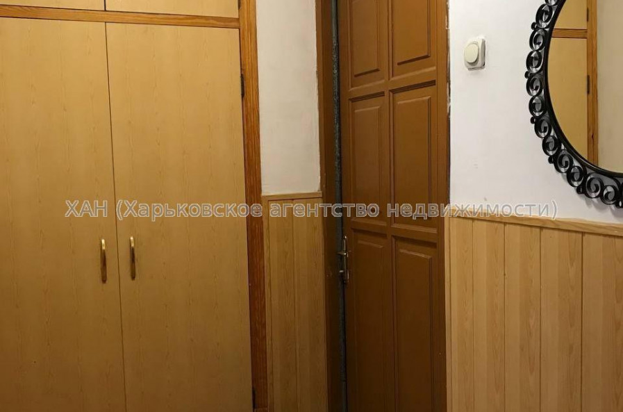 Продам квартиру, Жуковского просп. , 1 кім., 33 м², косметический ремонт 