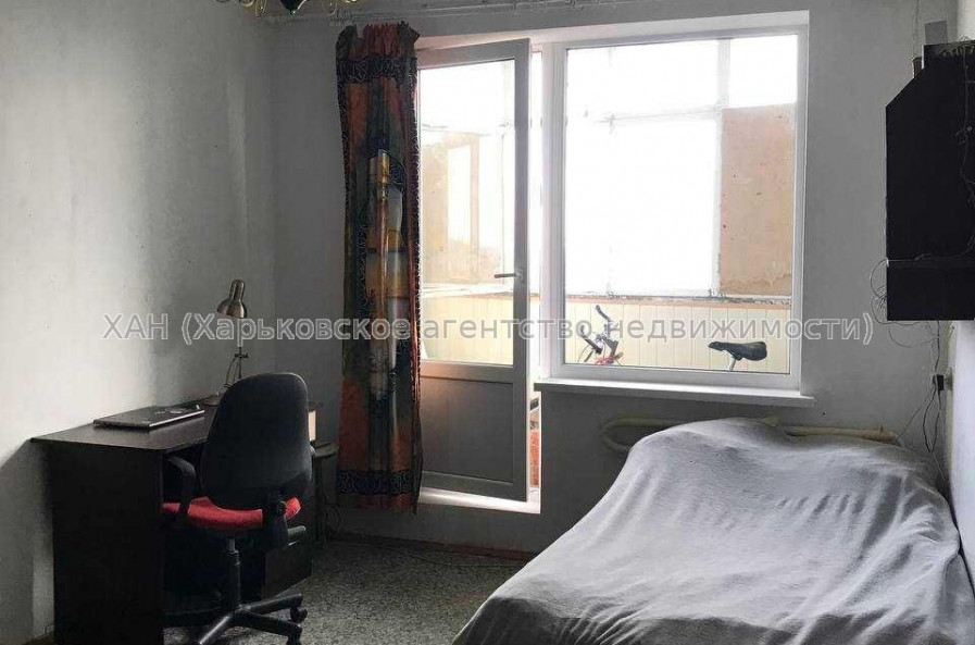 Продам квартиру, Жуковского просп. , 1 кім., 33 м², косметический ремонт 