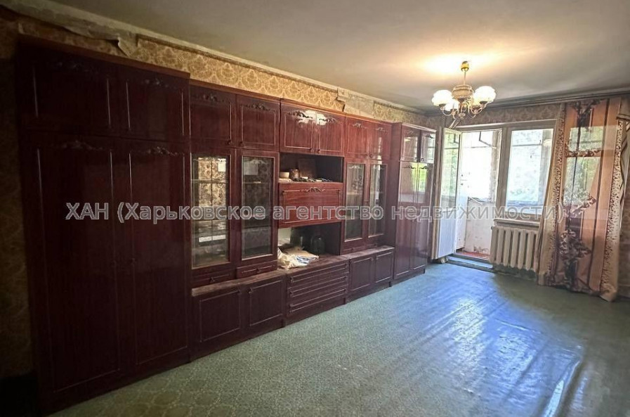 Продам квартиру, Тракторостроителей просп. , 2 кім., 48 м², советский ремонт 