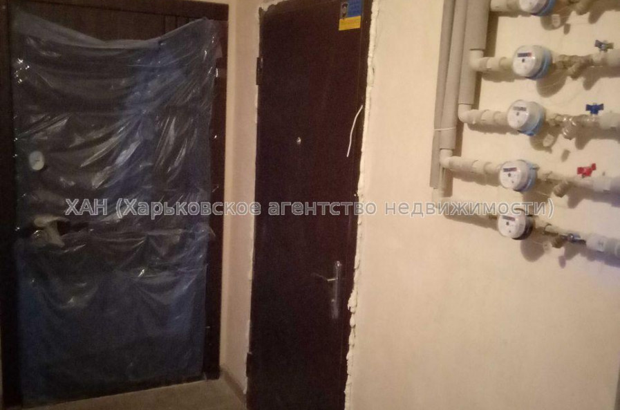 Продам квартиру, Библика ул. , 2 кім., 60 м², без внутренних работ 