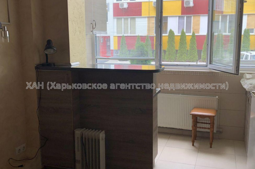 Продам квартиру, Шевченковский пер. , 1 кім., 19 м², евроремонт 