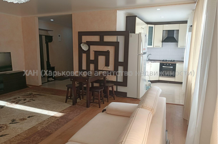 Продам квартиру, Холодногорская ул. , 2 кім., 56 м², авторский дизайн 