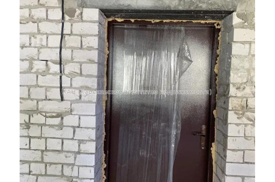 Продам квартиру, Черновский пер. , 1  ком., 33 м², без внутренних работ 
